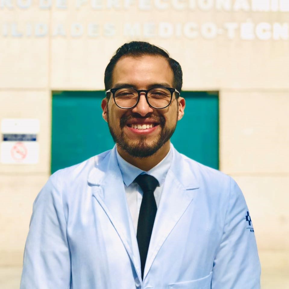 Dr. Elihu Campos Pérez